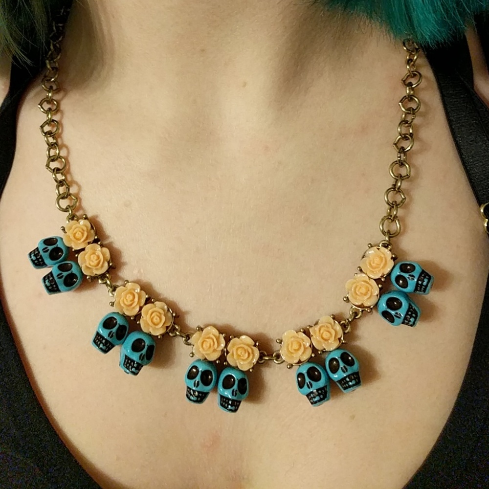 Blue skull and pink rose necklace